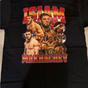 Gildan Black Islam Makhachev graphic T-shirt.